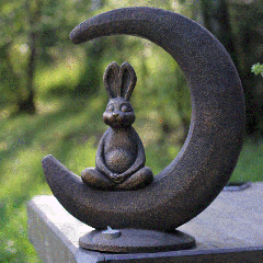 Лунный Кролик Мун в #REGION_NAME_DECLINE_PP#